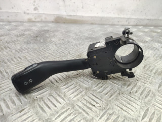 переключатель поворотов Volkswagen Passat B5 1999, 8L0953513
