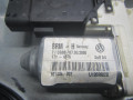 стеклоподъемник электрический передний правый Volkswagen Golf 4 поколение 2001, 1.6 л., МКПП, хетчбэк 5 дв., 1J1959802D - фото №5