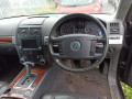 радиатор кондиционера Volkswagen Touareg 1 поколение 2005, 2.5 л., АКПП, внедорожник 5 дв., 7L0820411G - фото №9