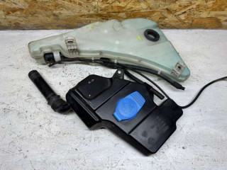 бачок омывателя Audi A6 4G/C7 2012, 3.0 л., TFSI, бензин, АКПП, 4G1955462, 4G8955451D, 3B7955681, 8K5955647