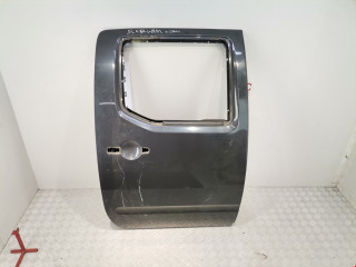 дверь задняя правая Nissan Navara D40 2007, 2.5 л., МКПП, пикап, 82100EB332