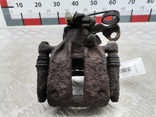 суппорт задний правый Audi A4 B5 1997, 1.6 л., МКПП, седан, 8E0615424