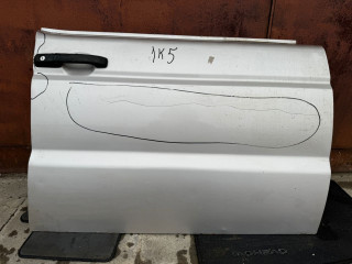 дверь передняя правая Land Rover Discovery 2 поколение 2000