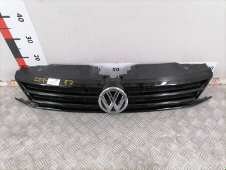 решетка радиатора Volkswagen Jetta 6 поколение 2015, 1.4 л., МКПП, седан, 5C6853651AHQWA