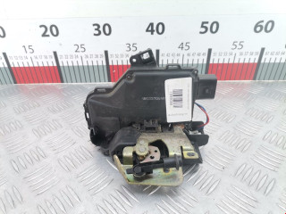 замок двери передней правой Audi A6 4B/C5 2000, 2.5 л., АКПП, универсал, 4B1837016G