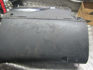 бардачок Audi A4 B6 2002, 1.8 л., МКПП, универсал, 8E1857035C