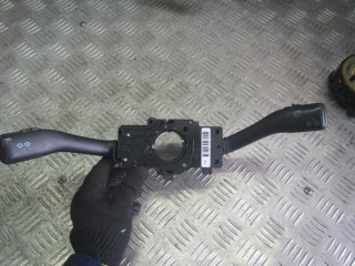 переключатель подрулевой (стрекоза) Volkswagen Passat B5 2001, 1.9 л., МКПП, универсал, 4B0953503F