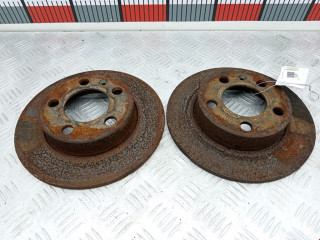 диск тормозной задний Volkswagen 1999, 1.6 л., МКПП, седан, 2Q0615601H