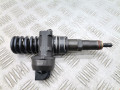 форсунка Volkswagen Golf 5 поколение 2006, 1.9 л., МКПП, хетчбэк 5 дв., 038130073AG - фото №2