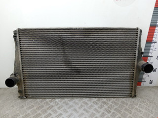 интеркулер Volvo XC90 1 поколение 2005, 2.4 л., МКПП, внедорожник 5 дв., 8627375