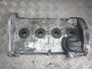 клапанная крышка Volkswagen Golf 4 поколение 2001, 1.8 л., 06A103475P