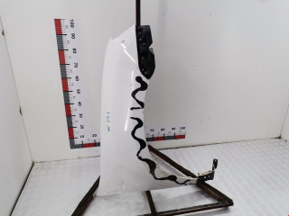 крыло переднее правое Renault Duster 1 поколение 2013, 1.5 л., МКПП, внедорожник 5 дв., 631008599R