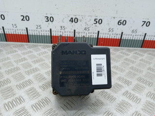 блок ABS Hyundai Coupe GK 2002, 2.7 л., МКПП, купе, 589202C200