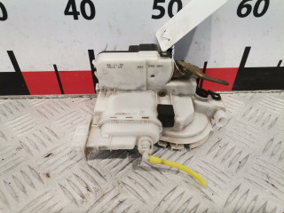замок двери передней правой Volkswagen Golf 3 поколение 1994, 1.9 л., МКПП, хетчбэк 5 дв., 1H1837016M