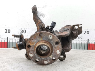 кулак поворотный правый Skoda Octavia 2 поколение (A5) 2007, 2.0 л., МКПП, хетчбэк 5 дв.