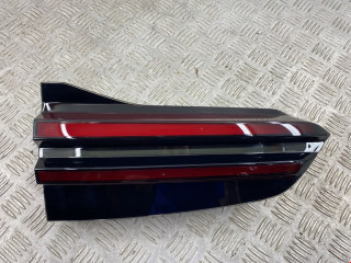 фонарь крышки багажника правый BMW X5 G05 [рестайлинг] G05 2023, 3.0 л., B58B30, бензин, АКПП, carbonschwarz metallic (416), внедорожник 5 дв., 63215A11EC2, 63215A912A6
