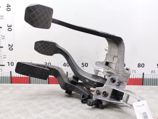 узел педальный (блок педалей) Audi A4 B5 1999, 1.6 л., МКПП, седан, 8D2721117B