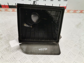 корпус воздушного фильтра Audi A4 B5 1998, 1.8 л., МКПП, седан, 06B133837B