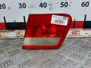 фонарь крышки багажника правый BMW 3 серия E46 2003, 2.0 л., МКПП, универсал, 63218368760