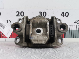 подушка крепления КПП Ford Mondeo 3 поколение 2002, 1.8 л., МКПП, универсал, 1152896