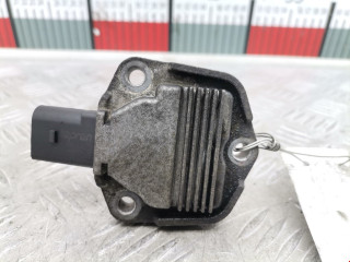 датчик уровня масла Volkswagen Golf 4 поколение 2000, 1.9 л., МКПП, хетчбэк 5 дв., 1J0907660B