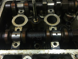 головка блока цилиндров Toyota Yaris P1 2002, 1.0 л., МКПП, хетчбэк 5 дв., 111010J010
