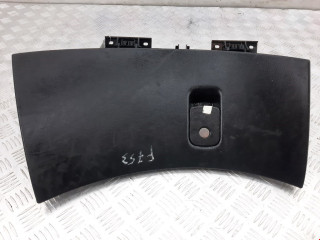 бардачок Alfa Romeo 166 1 поколение 2001, 2.4 л., МКПП, седан, 156043830