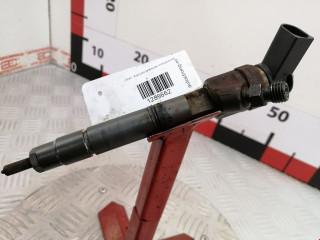 форсунка Mercedes-Benz B-Класс W245 2005, 2.0 л., АКПП, хетчбэк 5 дв., A6400700787