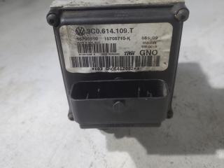 блок ABS Volkswagen Passat B6 2009, 2.0 л., TDi PD, CBAA, дизель, 6МКПП, серебристый, универсал, передний привод, 3C0614109T