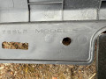 подушка безопасности коленная Tesla Model 3 1 поколение (2017 - 2025), 107782600D, 108335000E - фото №4