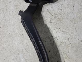 педаль Volkswagen Touareg 1 поколение 2006, 3.0 л., BKS, дизель, 6МКПП, черный, внедорожник 5 дв., полный привод, 7L0721507B