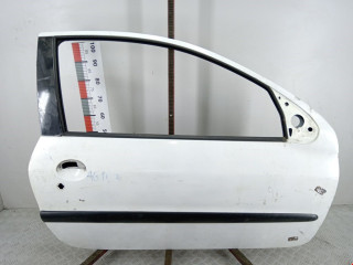 дверь передняя правая Peugeot 206 1 поколение [рестайлинг] 2004, 1.4 л., МКПП, хетчбэк 3 дв.