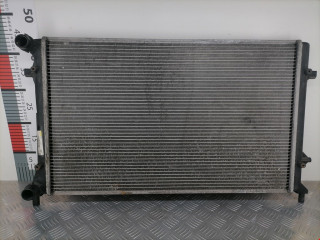 радиатор (основной) Volkswagen Passat B6 2005, 1.6 л., МКПП, универсал, 1K0121253F