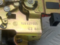 ручка крышки багажника Skoda Octavia 1 поколение (A4) 1999, 1.6 л., МКПП, универсал, 1U9827565G - фото №4