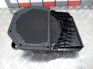 сабвуфер BMW 3 серия E90/E91/E92/E93 2005, 2.0 л., МКПП, седан, 65136925330