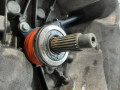 КПП механическая (МКПП) Nissan Juke YF15 2011, 1.5 л., МКПП, внедорожник 5 дв., 320101KG0C - фото №2