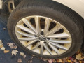 петля крышки багажника Volkswagen Jetta 6 поколение [рестайлинг] 2016, 1.8 л., АКПП, седан, 5C6827302D - фото №12