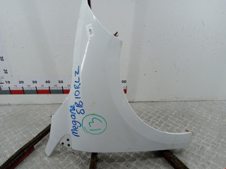 крыло переднее правое Renault Megane 3 поколение 2010, 1.6 л., МКПП, купе, 631005149R