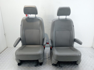 салон (комплект сидений) Volkswagen Transporter T5 [рестайлинг] 2012, 2.0 л., АКПП, фургон