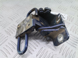 петля двери Audi A6 4B/C5 2000, 2.5 л., МКПП, универсал, 4B0833401B