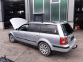 решетка радиатора Volkswagen Passat B5 [рестайлинг] 2002, 1.9 л., МКПП, универсал, 3B0853651L - фото №11