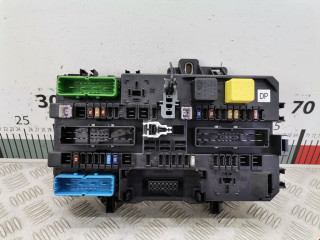 блок предохранителей Opel Astra H 2005, 1.6 л., МКПП, хетчбэк 5 дв., 13206762