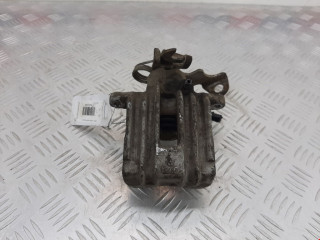 суппорт задний правый Audi A4 B5 1999, 2.4 л., МКПП, седан, 8E0615424