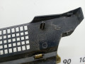 решетка радиатора Volkswagen Golf 4 поколение 1999, 1.4 л., МКПП, хетчбэк 5 дв., 1J0853653C - фото №4