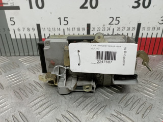 замок двери передней правой Peugeot 807 1 поколение 2006, 2.0 л., МКПП, минивэн, 9136L8