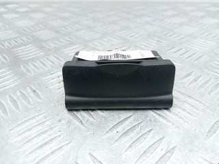 разъем AUX / USB Renault Megane 3 поколение 2009, 1.9 л., МКПП, универсал
