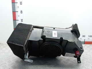 сабвуфер Audi A6 4B/C5 1999, 2.5 л., АКПП, универсал, 4B9035382