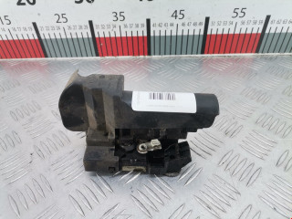 замок двери задней правой Renault Duster 1 поколение 2013, 1.5 л., МКПП, внедорожник 5 дв., 825020966R