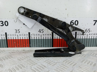 петля крышки багажника Audi 1998, 1.8 л., МКПП, кабриолет, 8A5827301B