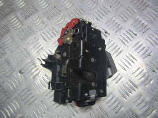 замок двери задней правой Audi A4 B6 2002, 2.4 л., АКПП, седан, 8E0839016C